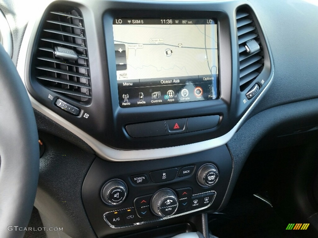 2016 Jeep Cherokee Limited 4x4 Controls Photo #107391788
