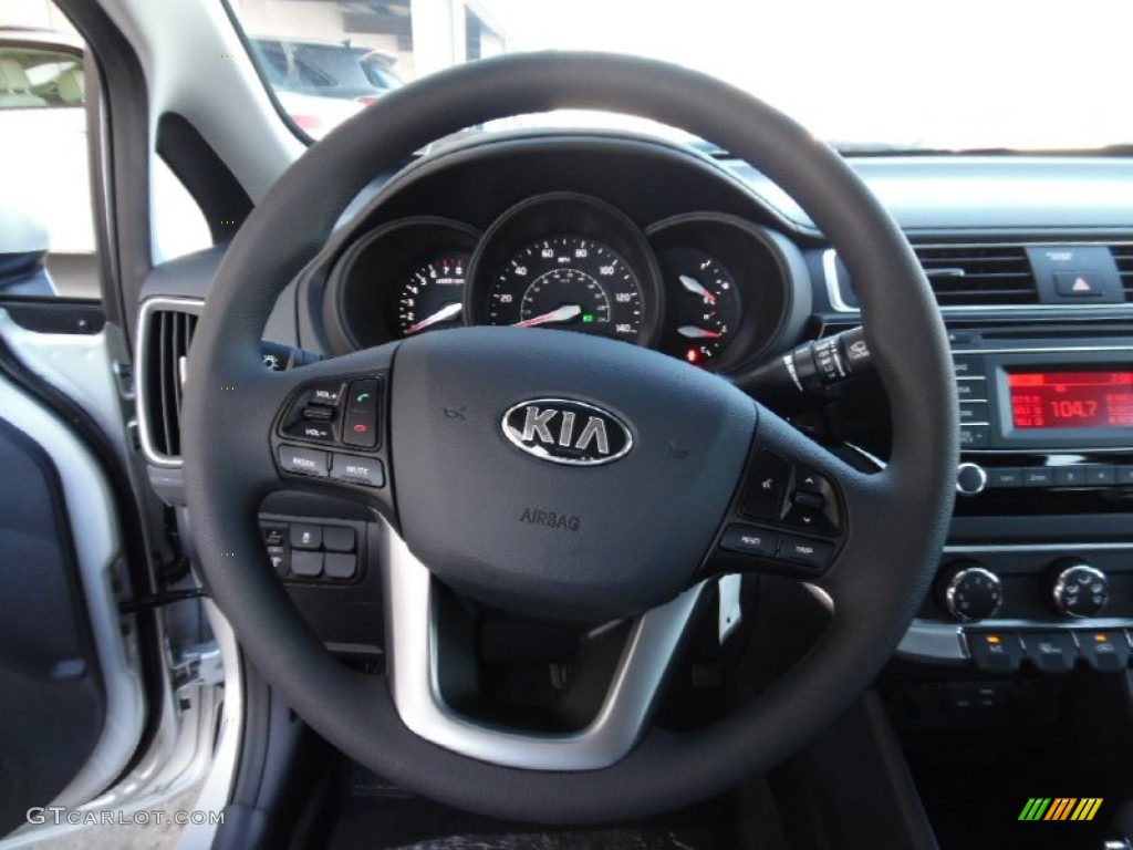 2016 Kia Rio LX Sedan Steering Wheel Photos