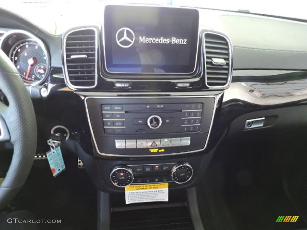 2016 Mercedes-Benz GLE 450 AMG 4Matic Coupe Controls Photo #107392880