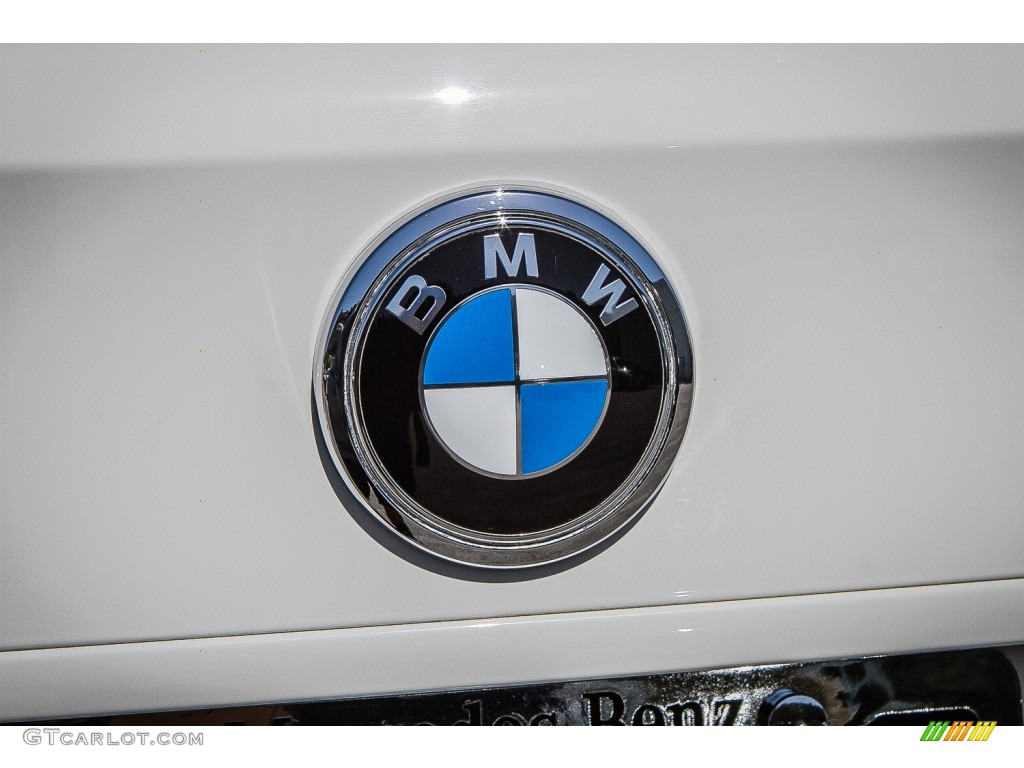 2008 BMW 7 Series 750Li Sedan Marks and Logos Photos