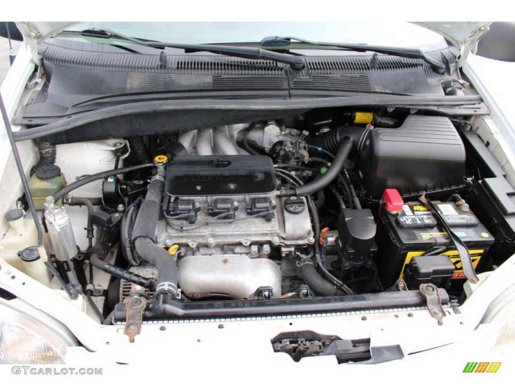 1999 Toyota Sienna XLE Engine Photos