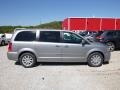 2016 Billet Silver Metallic Chrysler Town & Country Touring  photo #9