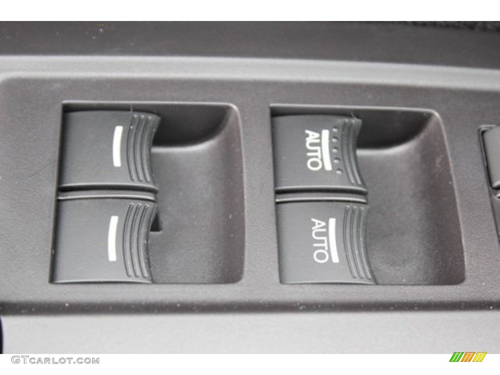 2016 Acura RDX AWD Controls Photo #107416697