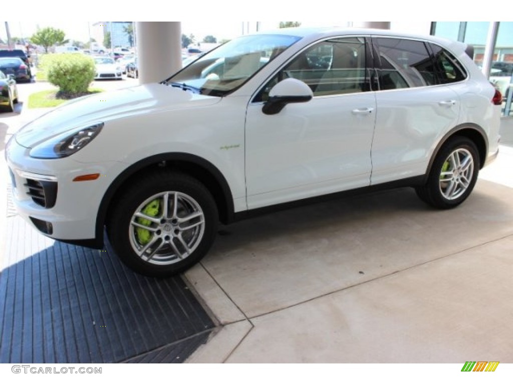 White 2016 Porsche Cayenne S E-Hybrid Exterior Photo #107416875