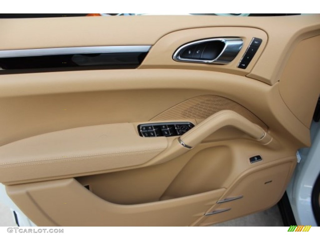 2016 Porsche Cayenne S E-Hybrid Luxor Beige Door Panel Photo #107416928