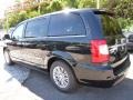 2016 Brilliant Black Crystal Pearl Chrysler Town & Country Touring-L  photo #3
