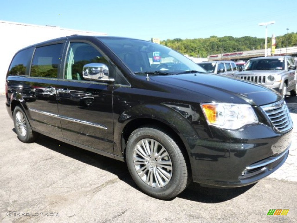 2016 Town & Country Touring-L - Brilliant Black Crystal Pearl / Black/Light Graystone photo #7