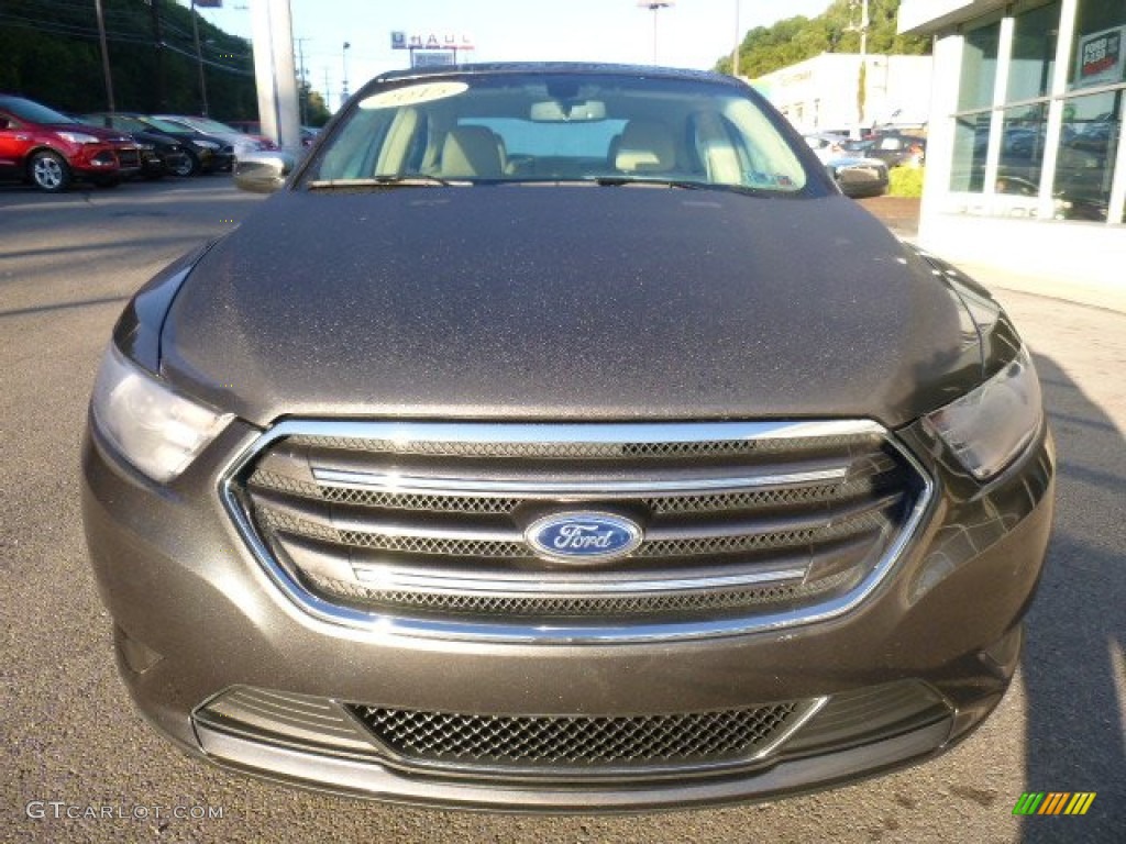 2015 Taurus Limited - Magnetic Metallic / Dune photo #3