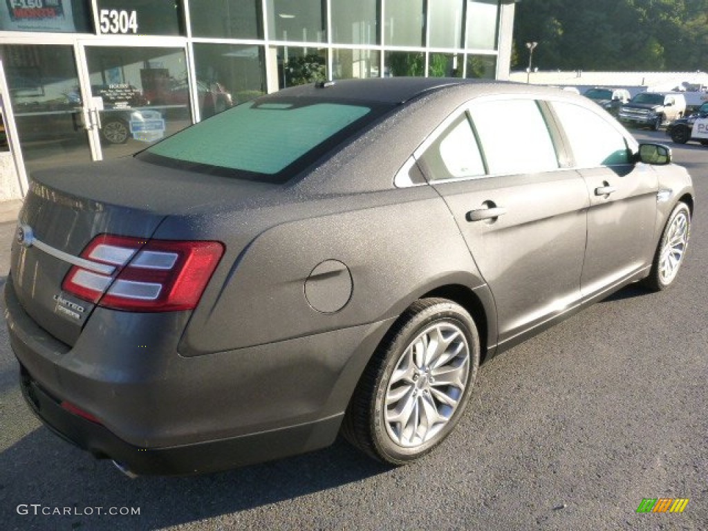 2015 Taurus Limited - Magnetic Metallic / Dune photo #4