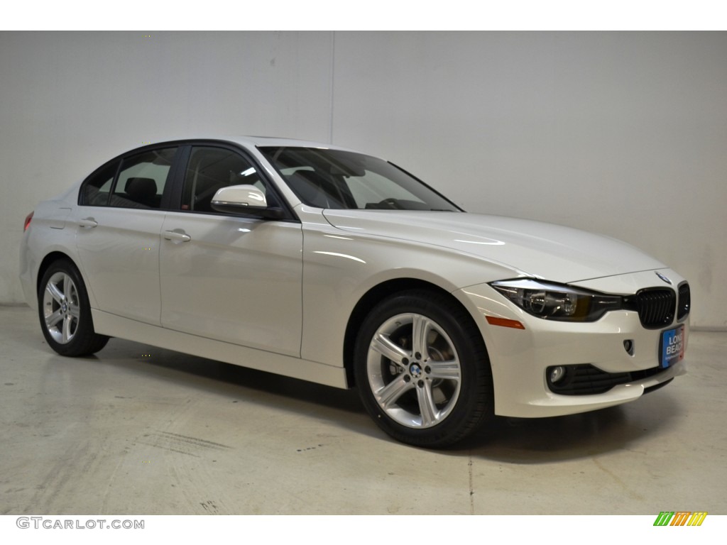 2016 3 Series 320i Sedan - Alpine White / Black photo #2