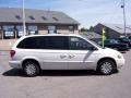 2002 Stone White Clearcoat Chrysler Town & Country eL  photo #11