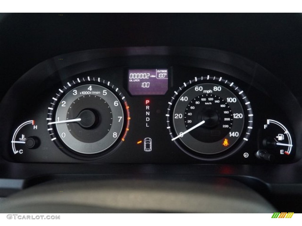 2016 Honda Odyssey SE Gauges Photos