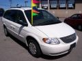 2002 Stone White Clearcoat Chrysler Town & Country eL  photo #12