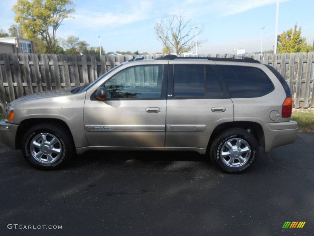 2004 Envoy SLT 4x4 - Sand Beige Metallic / Light Tan photo #8