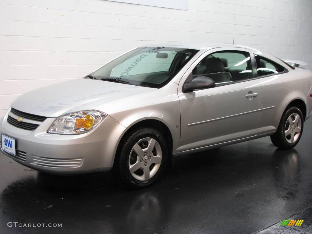 2007 Cobalt LS Coupe - Ultra Silver Metallic / Gray photo #2