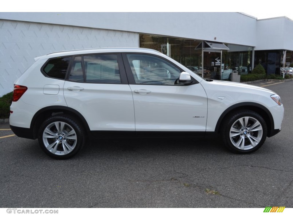 2015 X3 xDrive28i - Alpine White / Black photo #2