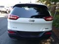 Bright White - Cherokee Latitude 4x4 Photo No. 4