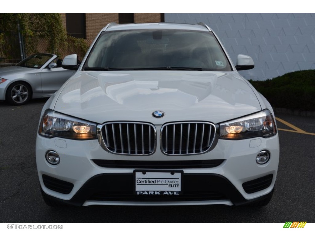 2015 X3 xDrive28i - Alpine White / Black photo #7