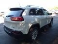 Bright White - Cherokee Latitude 4x4 Photo No. 5