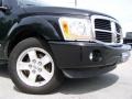 Brilliant Black - Durango Limited HEMI 4x4 Photo No. 8