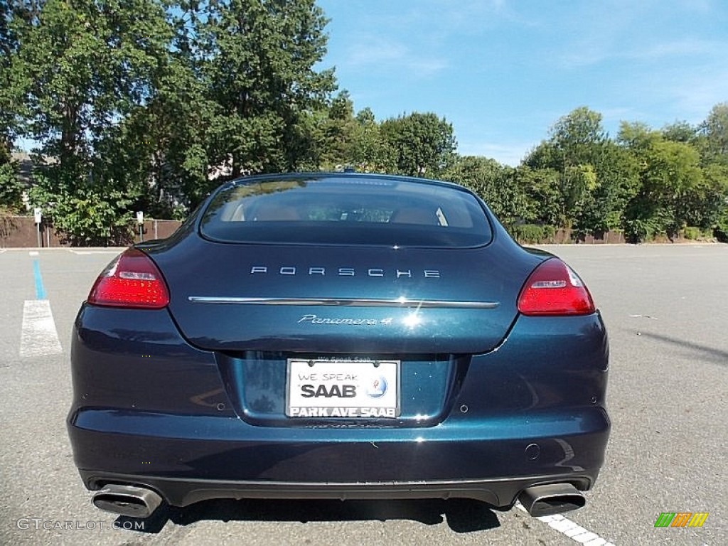 2013 Panamera 4 - Yachting Blue Metallic / Luxor Beige photo #4