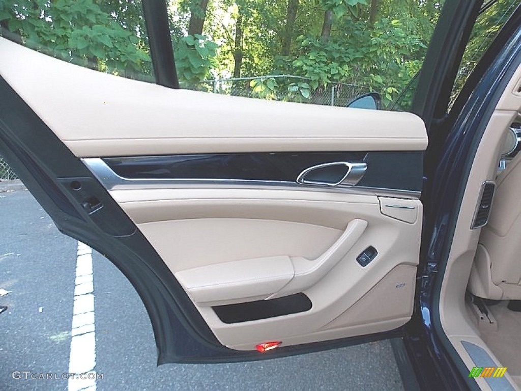 2013 Panamera 4 - Yachting Blue Metallic / Luxor Beige photo #15