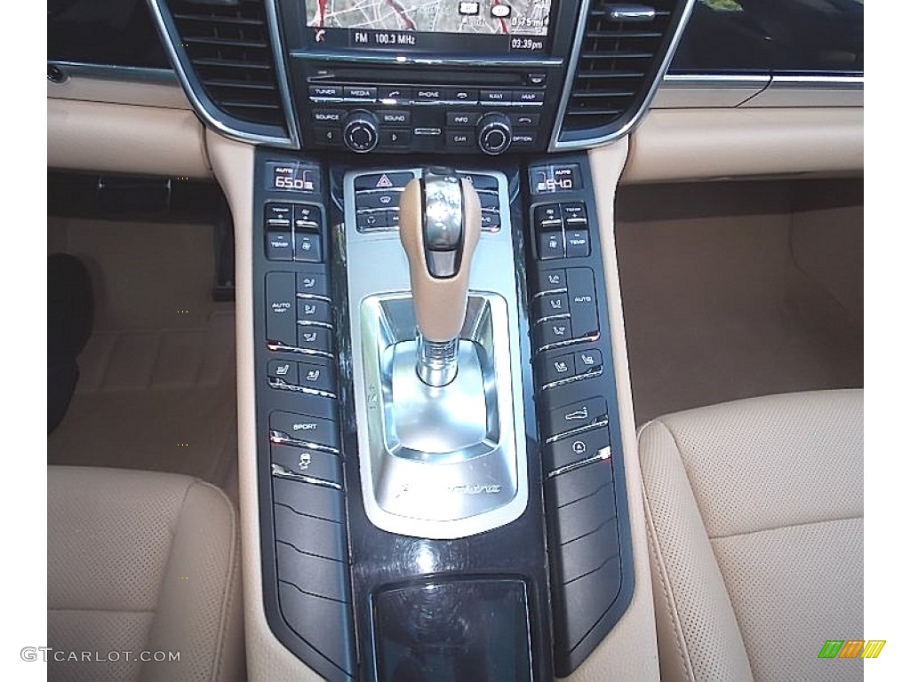 2013 Panamera 4 - Yachting Blue Metallic / Luxor Beige photo #31