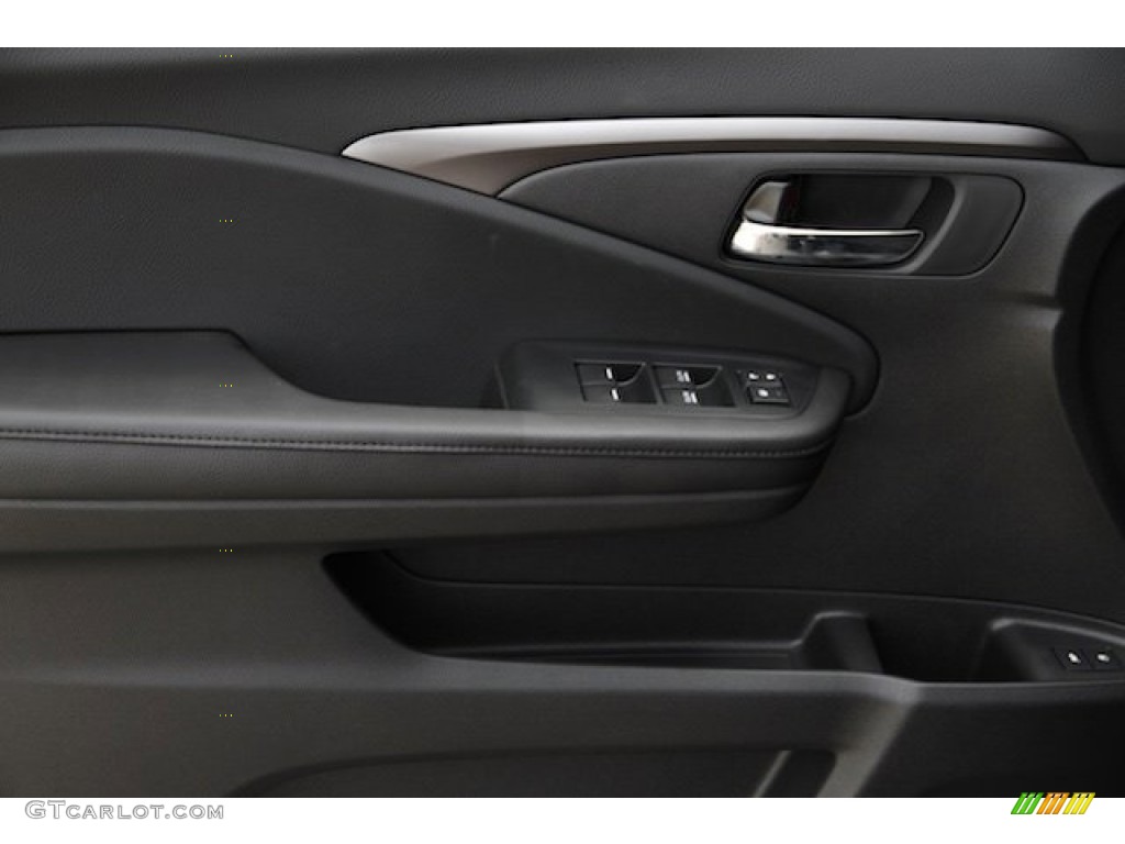 2016 Pilot EX-L - Crystal Black Pearl / Black photo #8