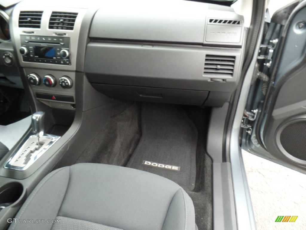 2010 Avenger SXT - Silver Steel Metallic / Dark Slate Gray photo #53