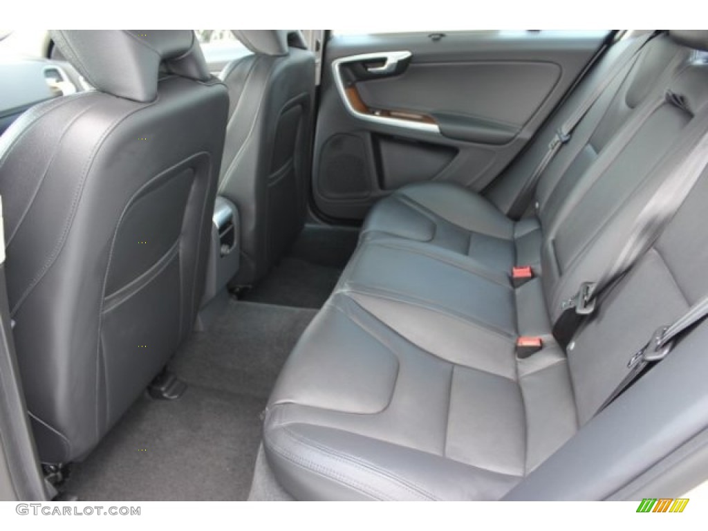 2016 Volvo S60 T5 Inscription Rear Seat Photos