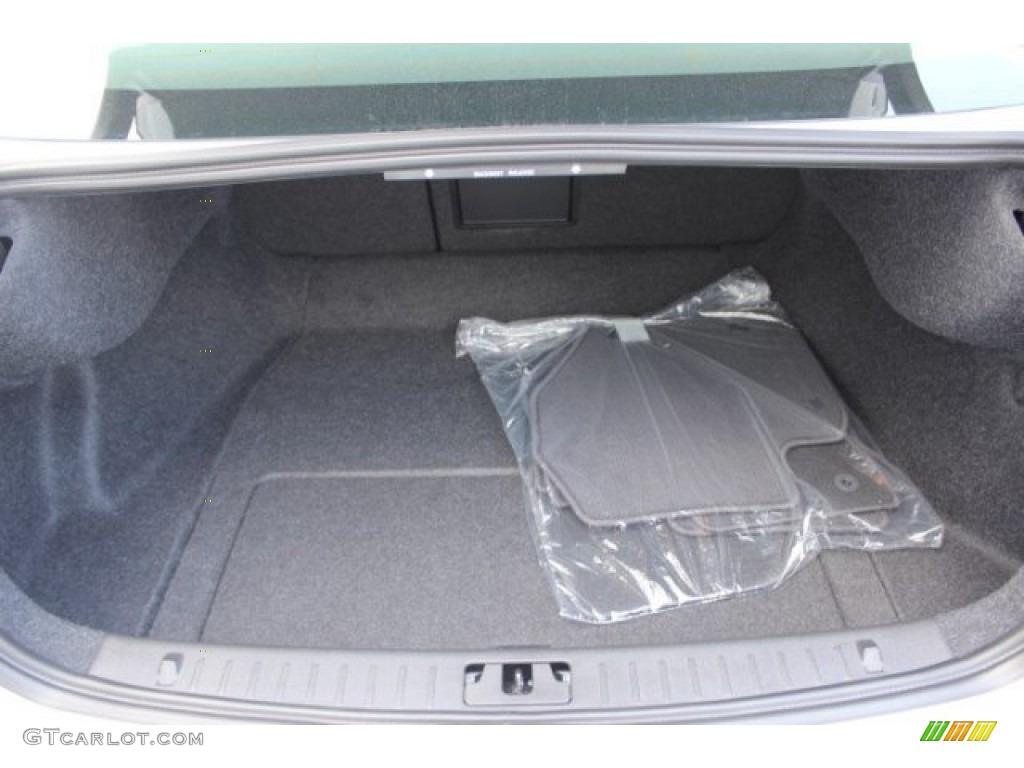 2016 Volvo S60 T5 Inscription Trunk Photos
