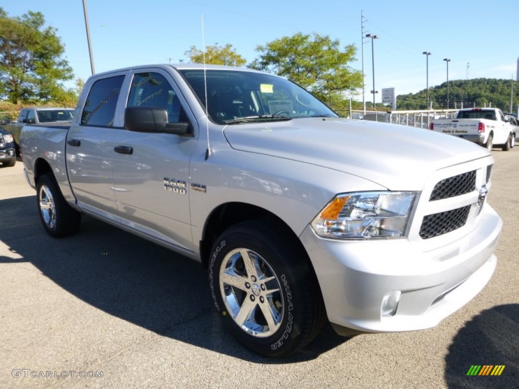 2015 1500 Express Crew Cab 4x4 - Bright Silver Metallic / Black/Diesel Gray photo #13