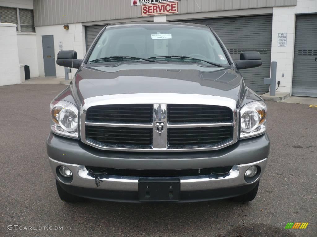 2007 Ram 3500 Big Horn Quad Cab 4x4 - Mineral Gray Metallic / Medium Slate Gray photo #2