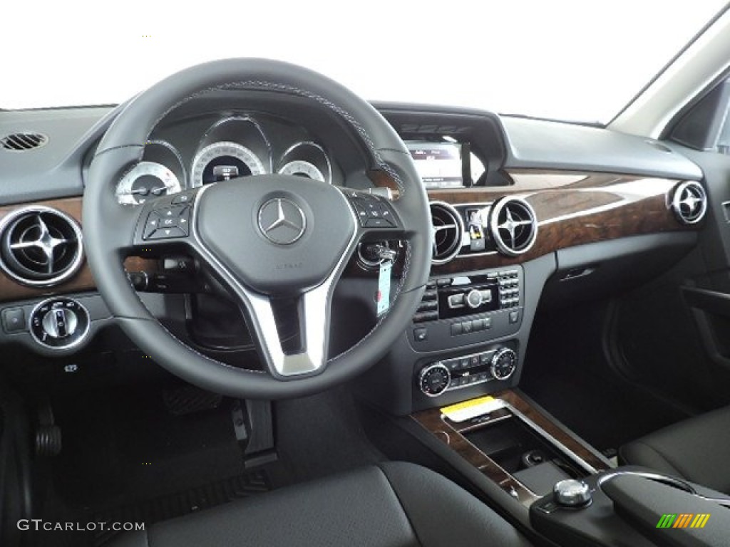2015 GLK 350 4Matic - Paladium Silver Metallic / Black photo #8