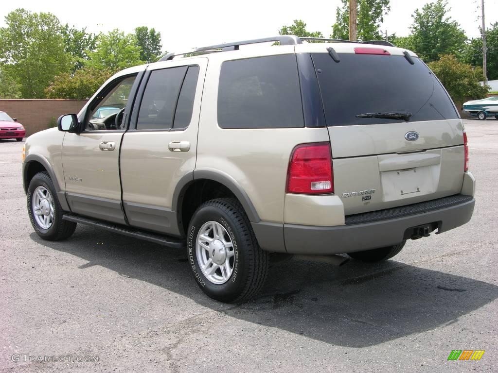 2002 Explorer XLT 4x4 - Harvest Gold Metallic / Medium Parchment photo #4