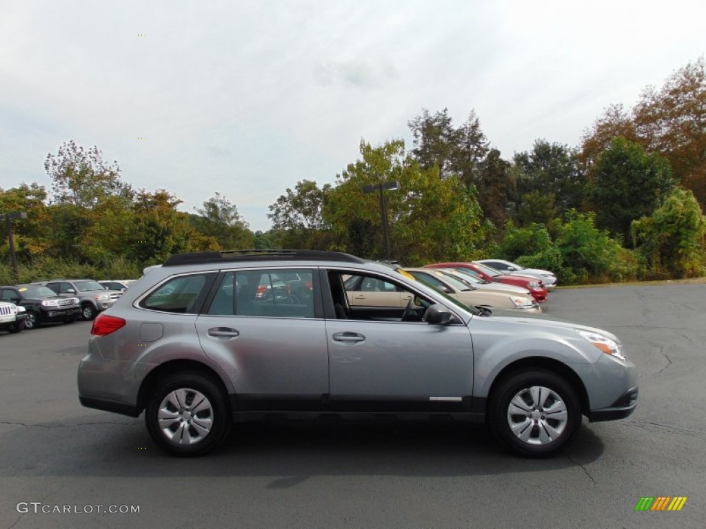 2011 Outback 2.5i Wagon - Steel Silver Metallic / Off Black photo #2