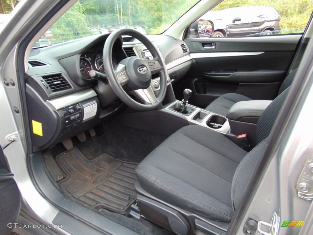 Off Black Interior 2011 Subaru Outback 2.5i Wagon Photo #107464655