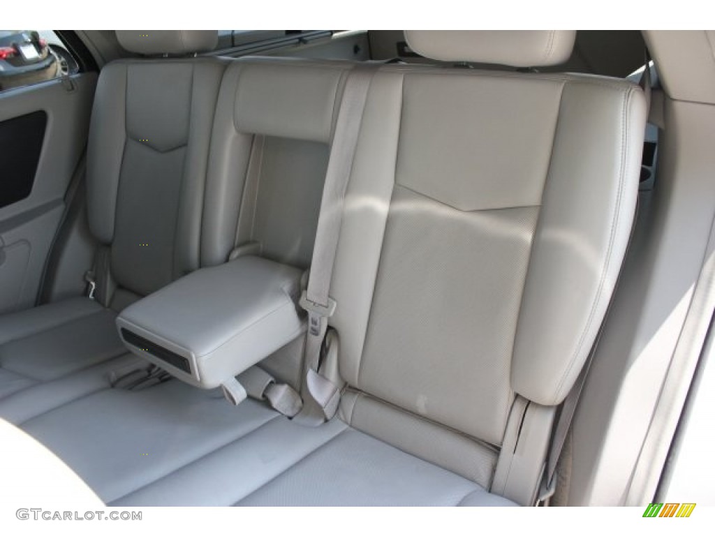 2006 SRX V6 - Light Platinum / Light Gray photo #19