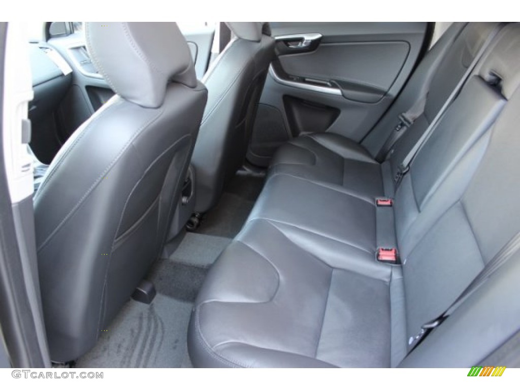 2016 XC60 T5 Drive-E - Seashell Metallic / Off-Black photo #31
