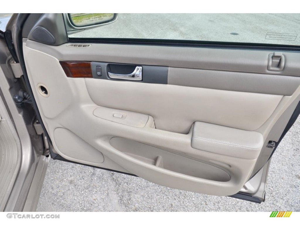 2002 Cadillac Seville SLS Door Panel Photos