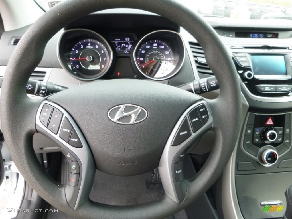 2016 Elantra SE - White / Gray photo #16
