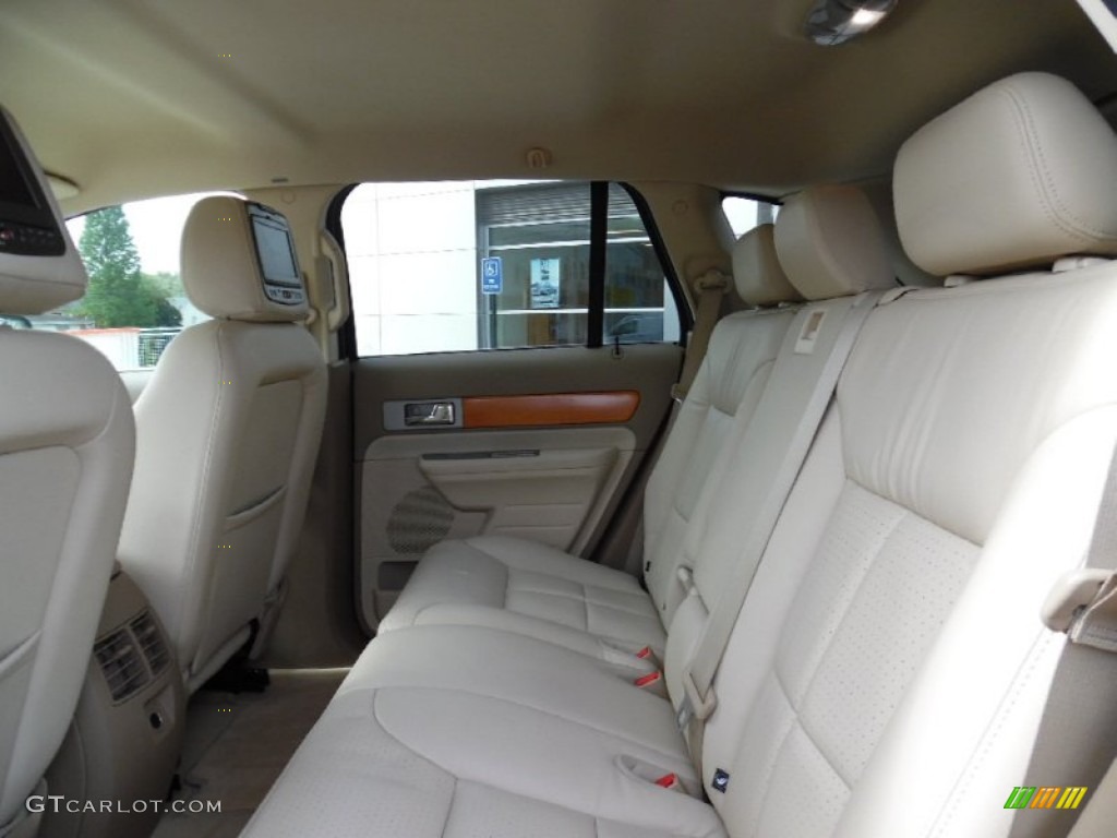 2007 MKX AWD - Black / Medium Camel photo #11