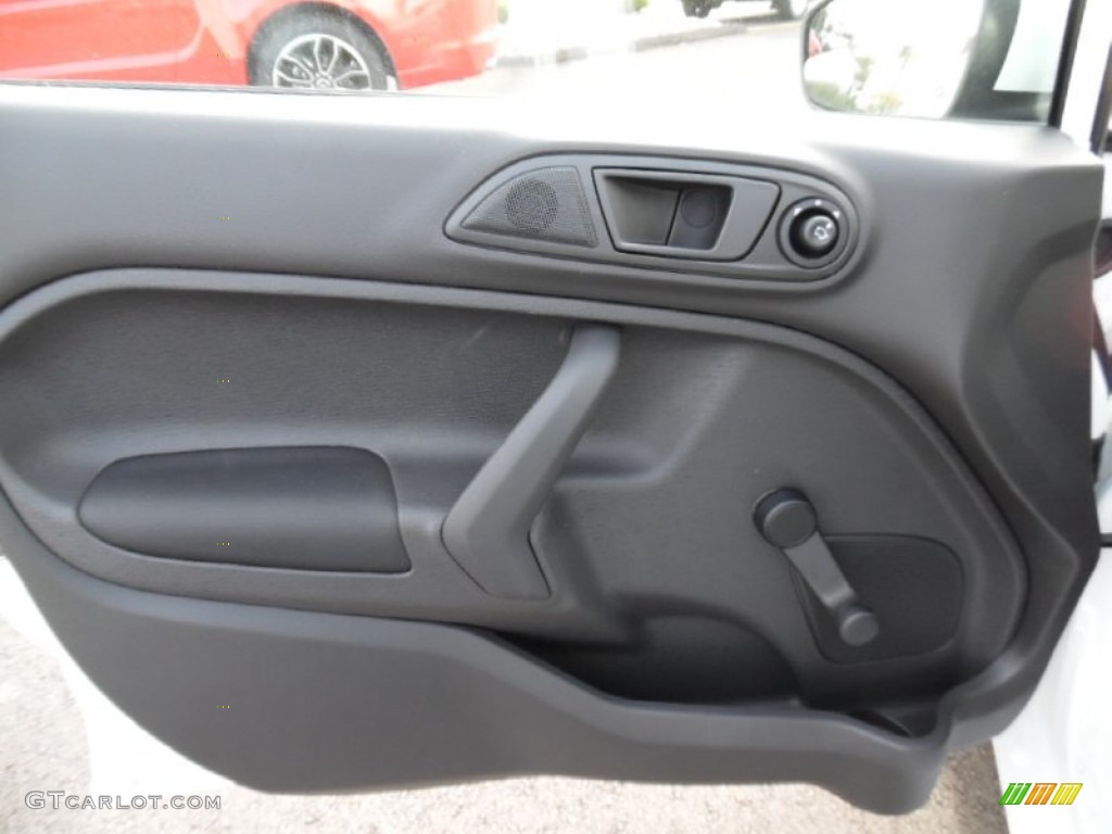 2016 Ford Fiesta S Sedan Door Panel Photos