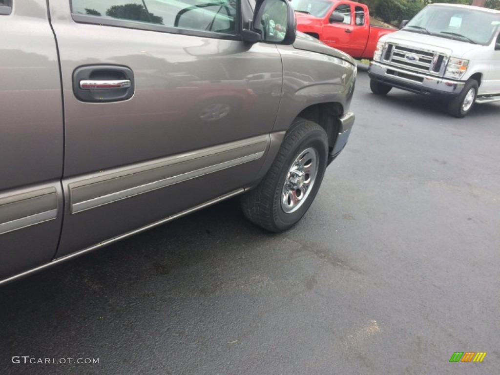 2006 Silverado 1500 LS Crew Cab 4x4 - Graystone Metallic / Dark Charcoal photo #12