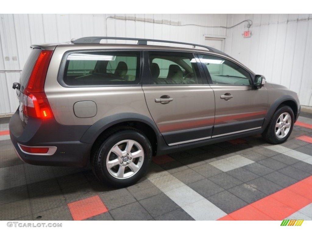 2008 XC70 AWD - Seashell Metallic / Sandstone Beige photo #7