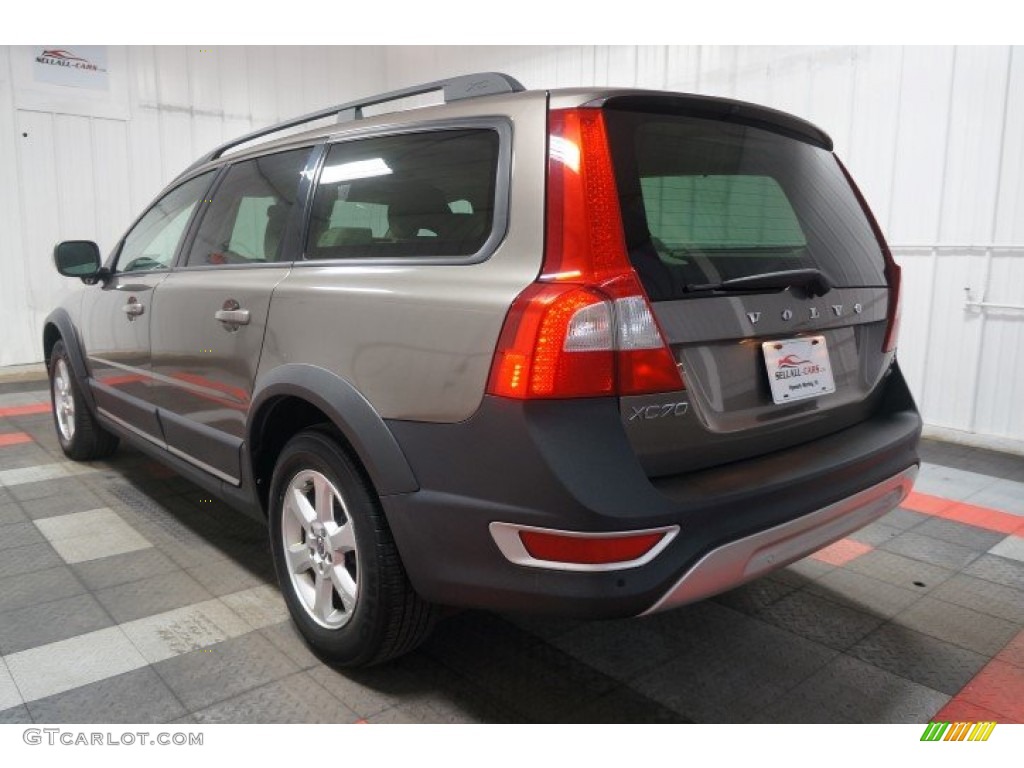 2008 XC70 AWD - Seashell Metallic / Sandstone Beige photo #10