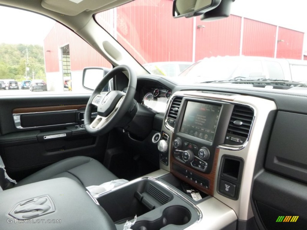 Black Interior 2016 Ram 1500 Laramie Crew Cab 4x4 Photo #107477663