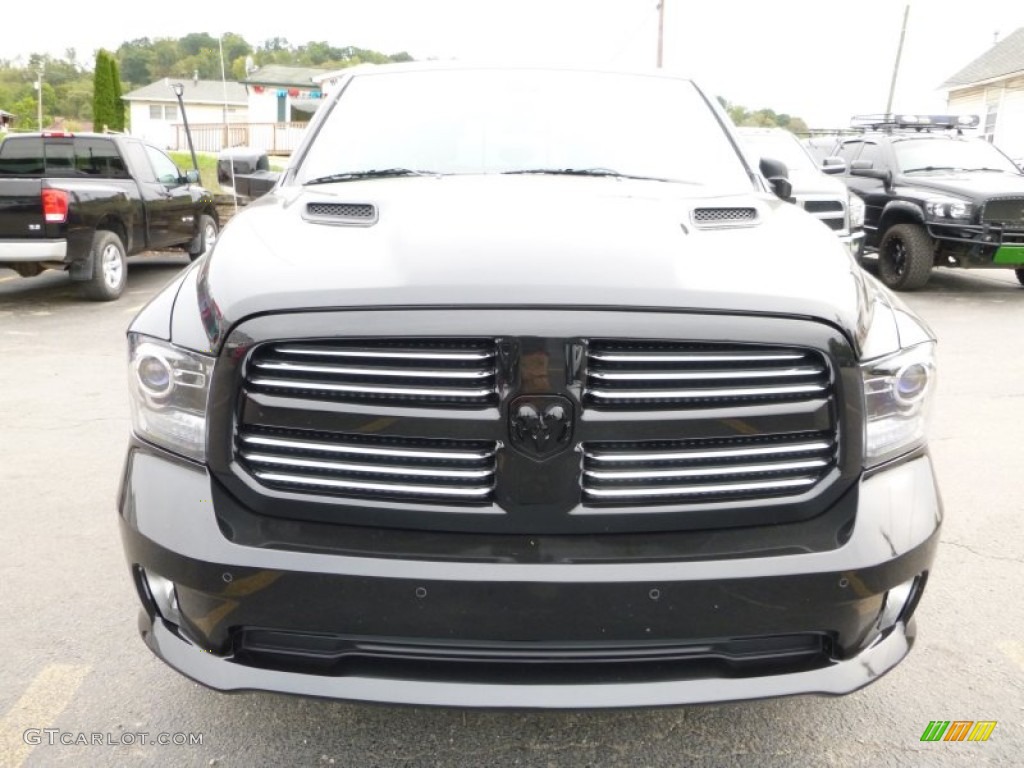 Brilliant Black Crystal Pearl 2016 Ram 1500 Sport Crew Cab 4x4 Exterior Photo #107477789