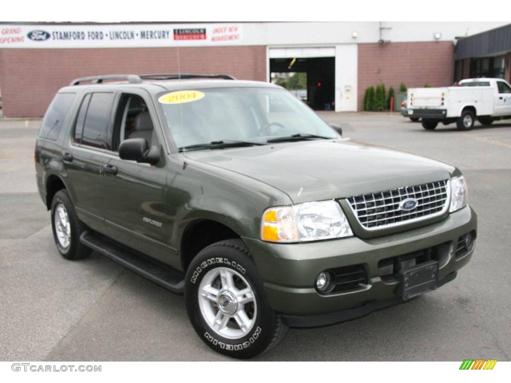 2004 Explorer XLT 4x4 - Estate Green Metallic / Gray photo #3