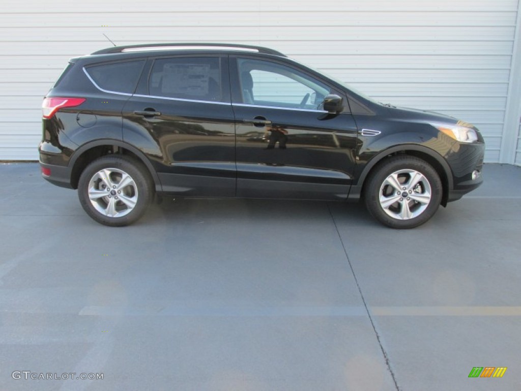 2016 Escape SE - Shadow Black / Charcoal Black photo #3